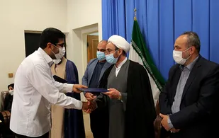 برگزیدگان هشتمین جشنواره نماز و رسانه ایلام تجلیل شدند