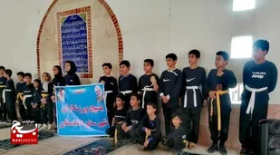 آئین عطرافشانی قبور مطهر شهداء توسط بسیج ورزشکاران دشتستان