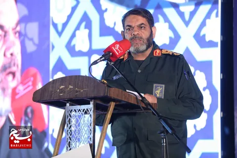 یادواره ۲۵۰ شهید شهرستان مبارکه و محلات تابعه با سخنرانی معاون هماهنگ‌کننده سازمان بسیج مستضعفین