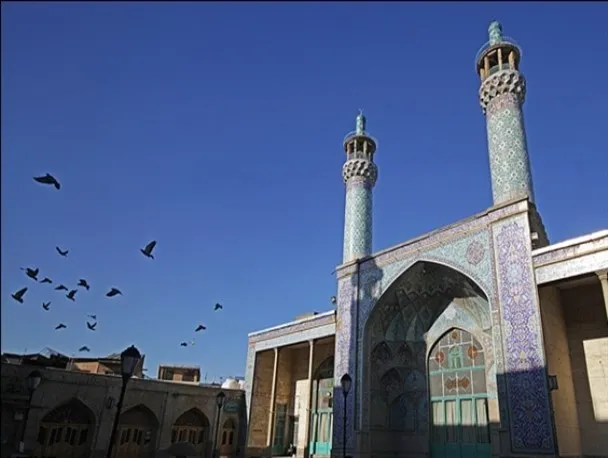 مساجد خاستگاه ایثارگری ملت ایران هستند