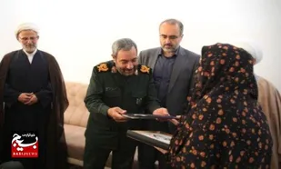 پیکر شهید رضا مرادی شناسایی شد/
تجلیل از خانواده&zwnj; این شهید جاویدالاثر در زنجان