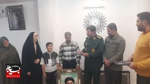 خانه‌ای که با نور قرآن روشن است