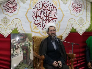 شفاعت، مشروط به شباهت انسان به امام حسین(ع) است