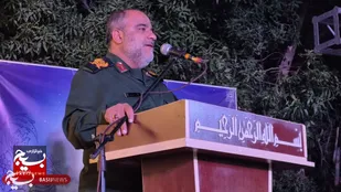 وحدت در کنار ایمان به خدا و رهبری امام  سه مولفه پیروزی انقلاب اسلامی بود