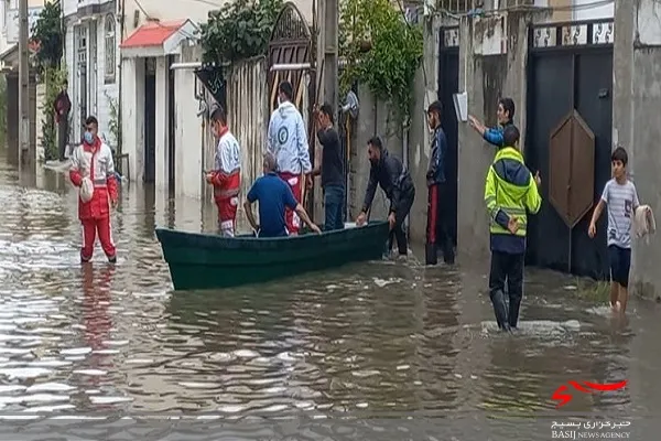 امداد رسانی ۱۸۶تیم عملیاتی با بکارگیری۱۴۰ دستگاه خودرو به آسیب دیدگان سیستان و بلوچستان