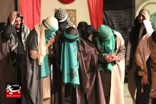 نمایش مذهبی پدرخاک در کمالشهر به روی صحنه می رود