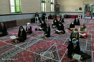جزءخوانی قرآن کریم در پایگاه شهید حضرتی همدان