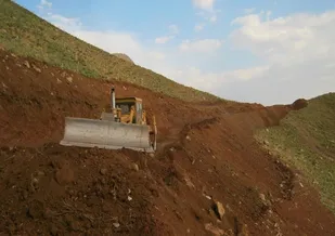 احداث بيش از 15 كيلومتر راه روستايی و عشایری در مناطق صعب العبور