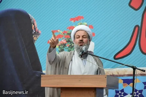 مطالبه مردم از مسئولین حفظ حجاب و عفاف، اولین خاکریز نظام و انقلاب است