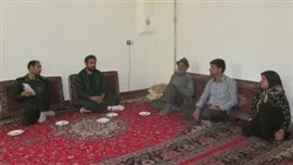 دیدار بسیجیان حوزه صالح‌آباد با پنج خانواده شهید