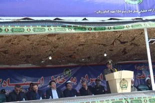 آموخته&zwnj;های دفاع مقدس در عرصه اقتصادی به کمک مردم ایران می&zwnj;آید