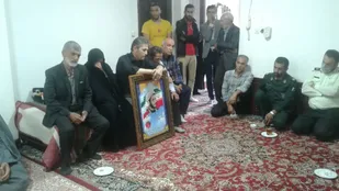 تجلیل از خانواده روحانی شهید قرایی در روستای گلستان شاهرود+ تصاویر