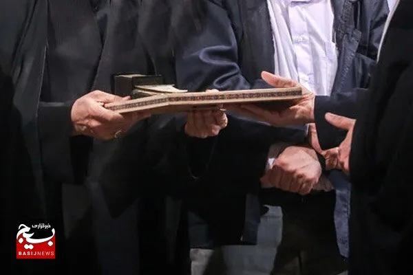 دو عضو هیات ‌علمی‌ دانشگاه شهید چمران اهواز در جمع استادان نمونه کشوری