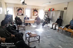 جلسه ارکان صالحین حوزه امام جعفر صادق (ع) با مسئول تعلیم و تربیت سپاه ملایر