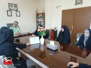 دیدار صمیمی بسیجیان پایگاه یاس نبی (س) با رئیس کلانتری مهرگان