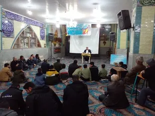 جلسه خانوادگی طرح بصیرت ویژه خانواده های بسیجیان گردان ۱۲۴ امام حسین (علیه السلام)