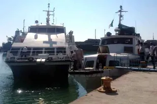 جابه&zwnj;جایی مسافر مسیر گناوه- خارگ از سر گرفته شد