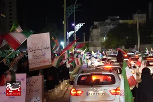 این قاب&zwnj;ها، روایتگر مردمی است که در بزنگاه&zwnj;های تاریخ، همواره در کنار ایران و ارزش&zwnj;های خود ایستاده&zwnj;اند.