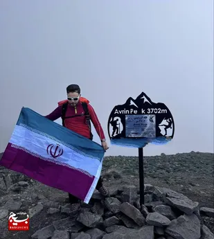 فکاری از خرمشهر تا بلندای ایران/افتخارآفرینی یک بسیجی در پروژه ملی &laquo;سیمرغ&raquo;