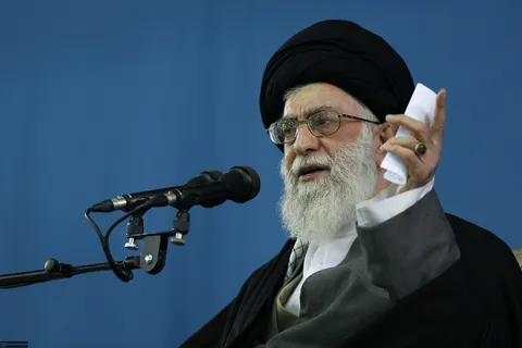 سیاست قطعی؛ حذف تمام تحریم‌های آمریکا علیه ایران