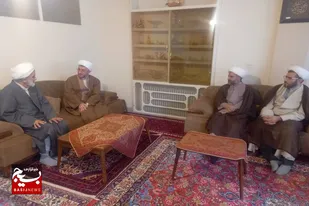 دیدار مسئول نمایندگی ولی فقیه در سپاه انصارالحسین(ع) از روحانیون پیشکسوت و رزمنده