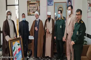 برگزاری طرح ضیافت رمضان و دیدار با خانواده شهدای روحانی در نهاوند