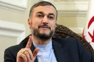 حاج قاسم هم سیاستمدار بود و هم دیپلمات