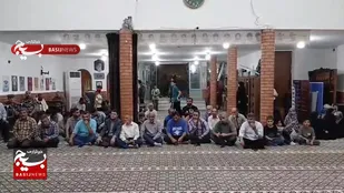 برگزاری میز خدمت مسئولین شهر محمدشهر، در مسجد علی&zwnj;بن&zwnj;الحسین (ع) محله الهیه