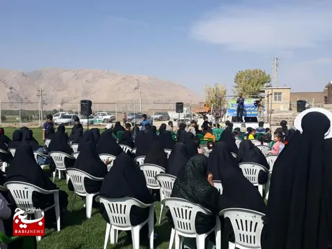 پیاده روی عمومی همراه جنگ شادی در جشن میلاد پیامبر اکرم شهر جونقان