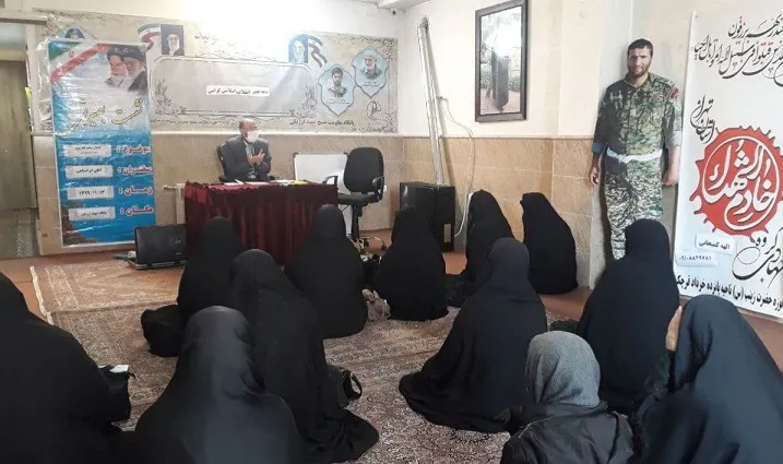 برگزاری نشست بصیرتی با موضوع بیانیه گام دوم انقلاب در قرچک