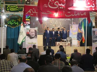 برگزاری دومین محفل انس با قرآن در یادمان شهداء نجف آباد