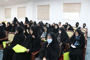 دوره توانمندسازی گروه های نقش آفرین بسیج در زنجان به روایت تصویر
