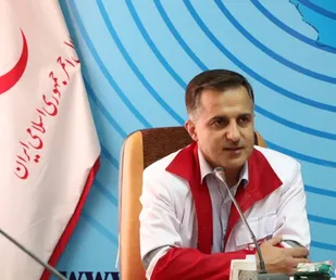 امدادرسانی هلال احمر به 52  مسافر گرفتار برف و کولاک  در جاده های زنجان