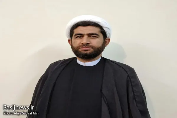 علما و روحانیون در کنار همه اقشار جهت تحقق شعار سال در میدان عمل تاثیرگذار باشند
