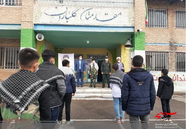 حفظ عزت کشور و گذر از مشکلات نیازمند الگوگیری از شهداست