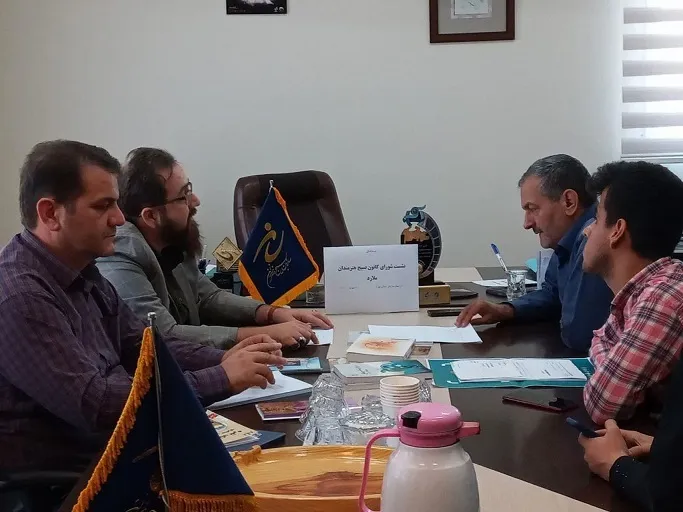 بررسی برنامه های چهل و دومین سالگرد  هفته دفاع مقدس در سازمان بسیج هنرمندان استان تهران