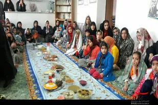 جشن پیروزی مقاومت و جشنواره آشپزی در روستای سهران نهاوند