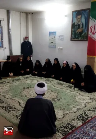 برگزاری کلاس احکام برای دختران دهه هشتادی