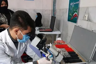 ویزیت تخصصی چشم توسط پزشکان اعزامی از تهران در  زاهدان