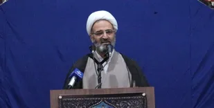 سرباز رهبری و ولایت فقیه باشیم
