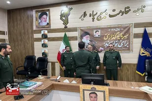 آیین تکریم و معارفه فرماندهان دو حوزه مقاومت بسیج ملایر +تصاویر