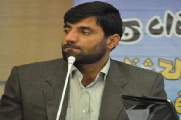 جنبش دانشجویی در راستای حل مسائل کشور سهم قابل توجهی داشته باشد
