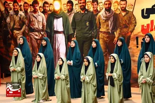اجرای سرود و تجلیل از خدام اربعین در کتابخانه شهید مظاهری&nbsp;همدان
