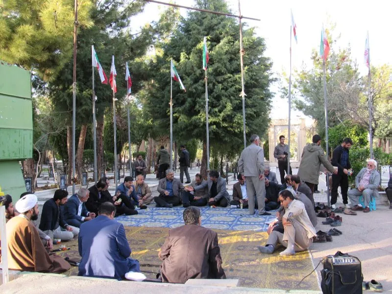 برگزاری محفل روایتگری شهدا در گلزار مطهر شهدا شاهرود