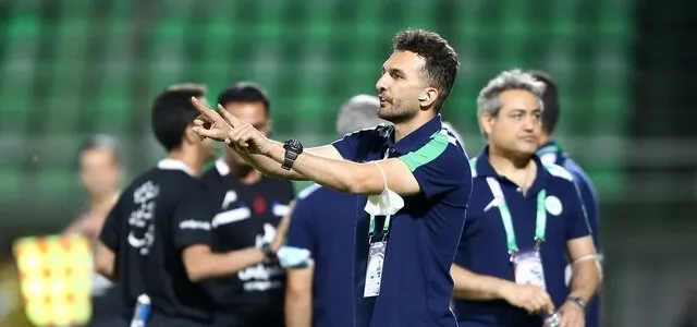 محمد نوری مربی نفت آبادان شد