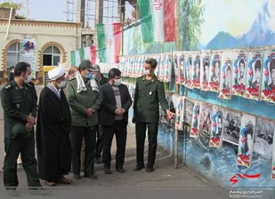 نمایشگاه عکس و پوستر شهدا &laquo;رهروان حسین(ع)&raquo; در میانه دایر شد