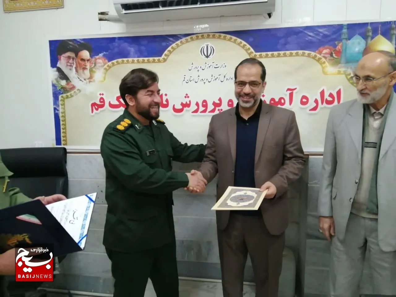مدیر جدید کانون بسیج فرهنگیان شهید رجایی قم معرفی شد