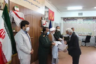 تجلیل از ۳۰ راننده ایثارگر در شاهرود+ تصاویر
