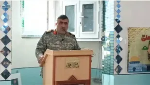 فیلم/ سخنرانی فرمانده تیپ ۴۸ فتح در نماز جمعه شهر میرآباد/ سردار حکمتیان:اقوم ایرانی برای دفاع از کشور متحد هستند