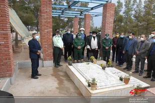 مراسم غبارروبی مزار شهدا به مناسبت هفته عقیدتی سیاسی در بجستان